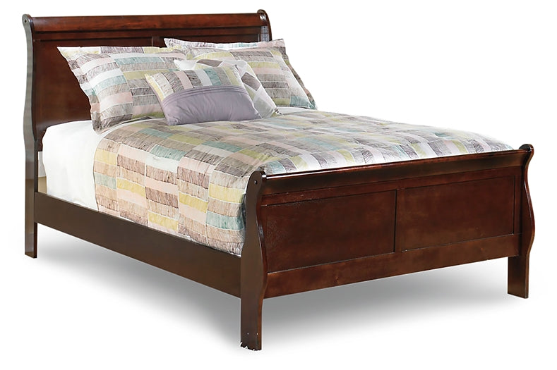 Alisdair Sleigh Bed