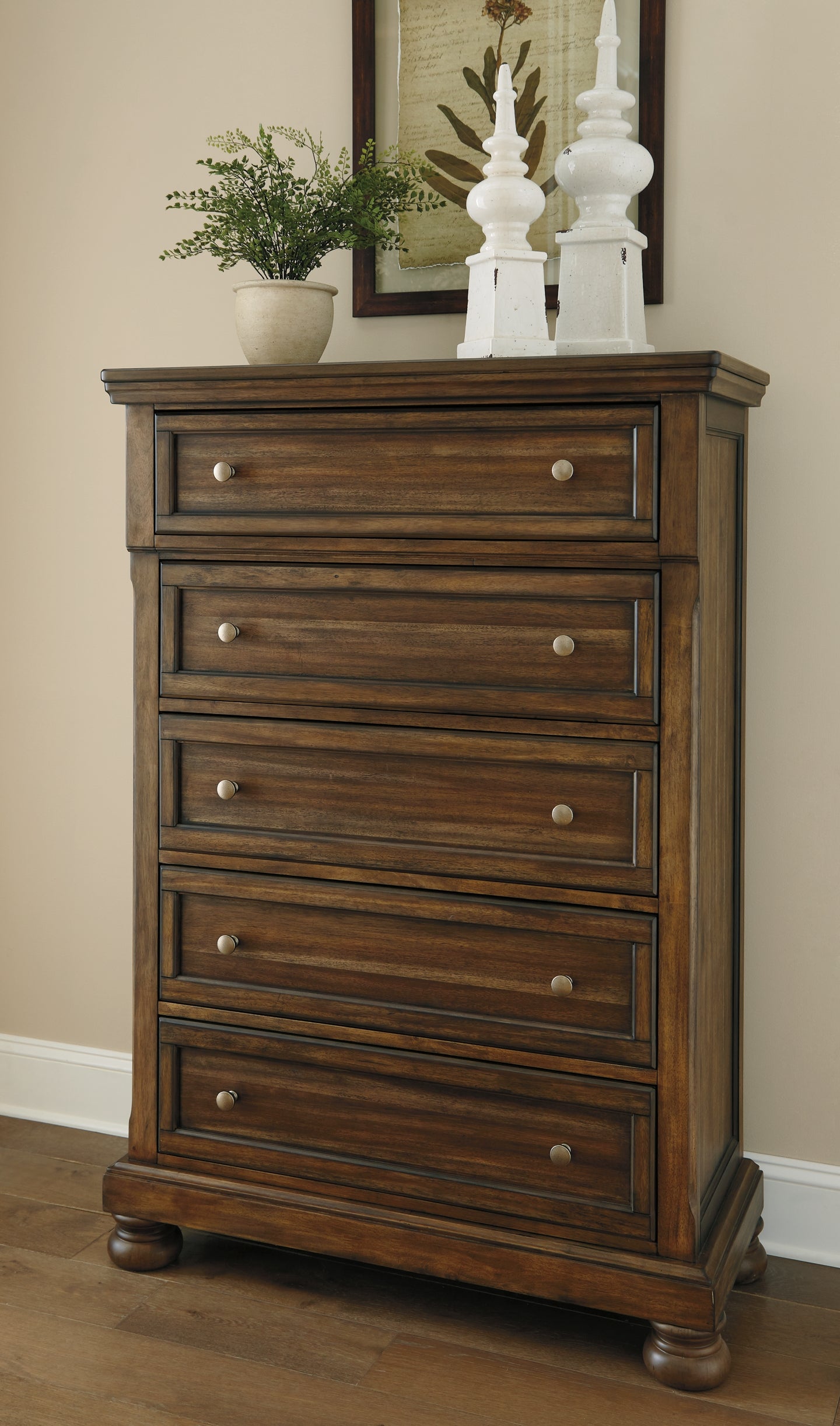 Flynnter Sleigh Bed With 2 Storage Drawers With Mirrored Dresser, Chest And 2 Nightstands