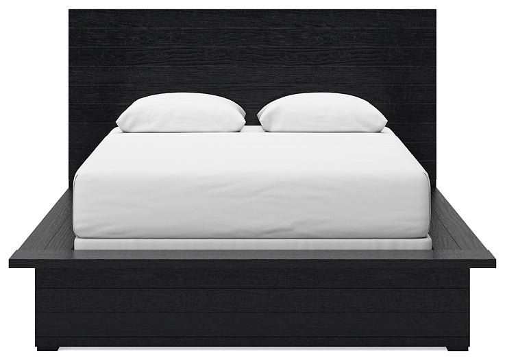Londer Queen Panel Bed with Mirrored Dresser