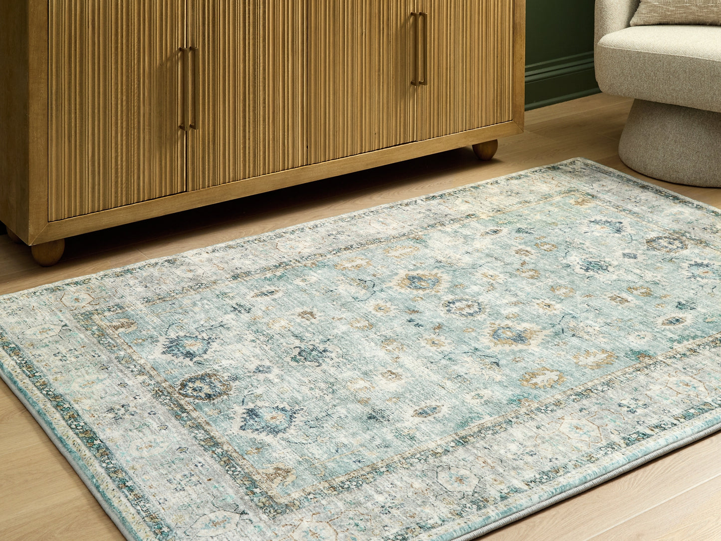 Ladstoney Medium Rug