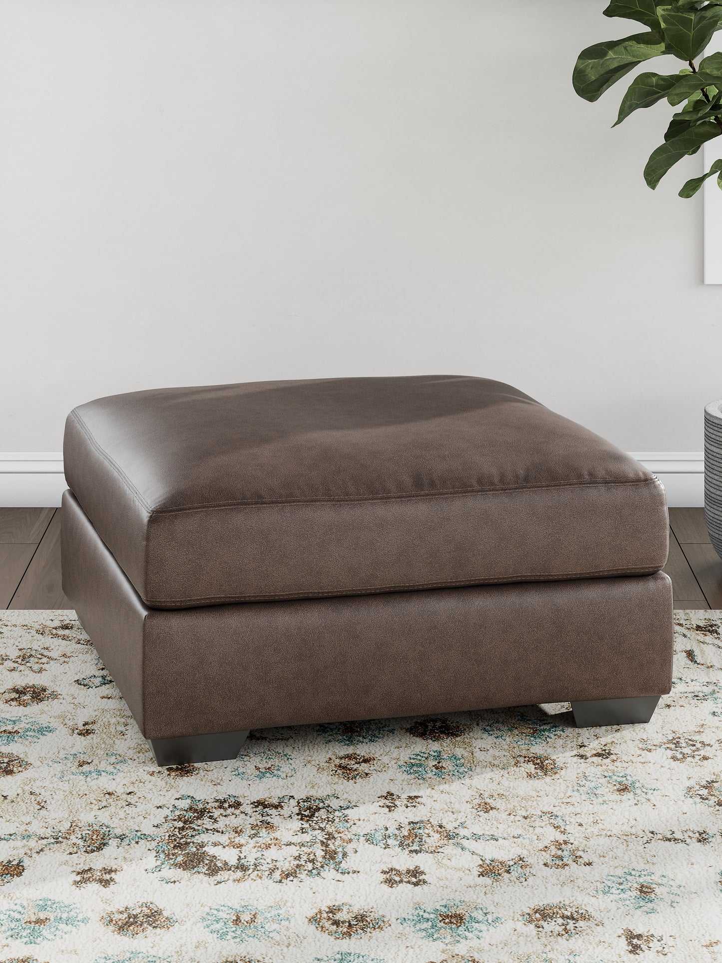 WillowBend Oversized Accent Ottoman