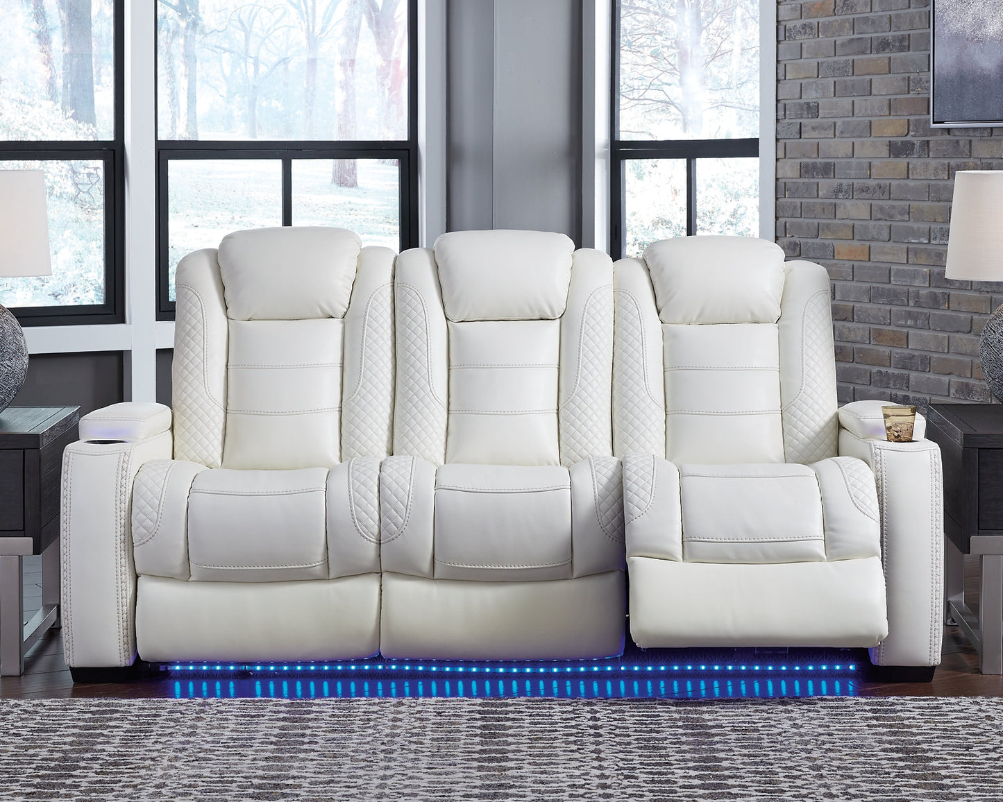 Party Time PWR REC Sofa with ADJ Headrest
