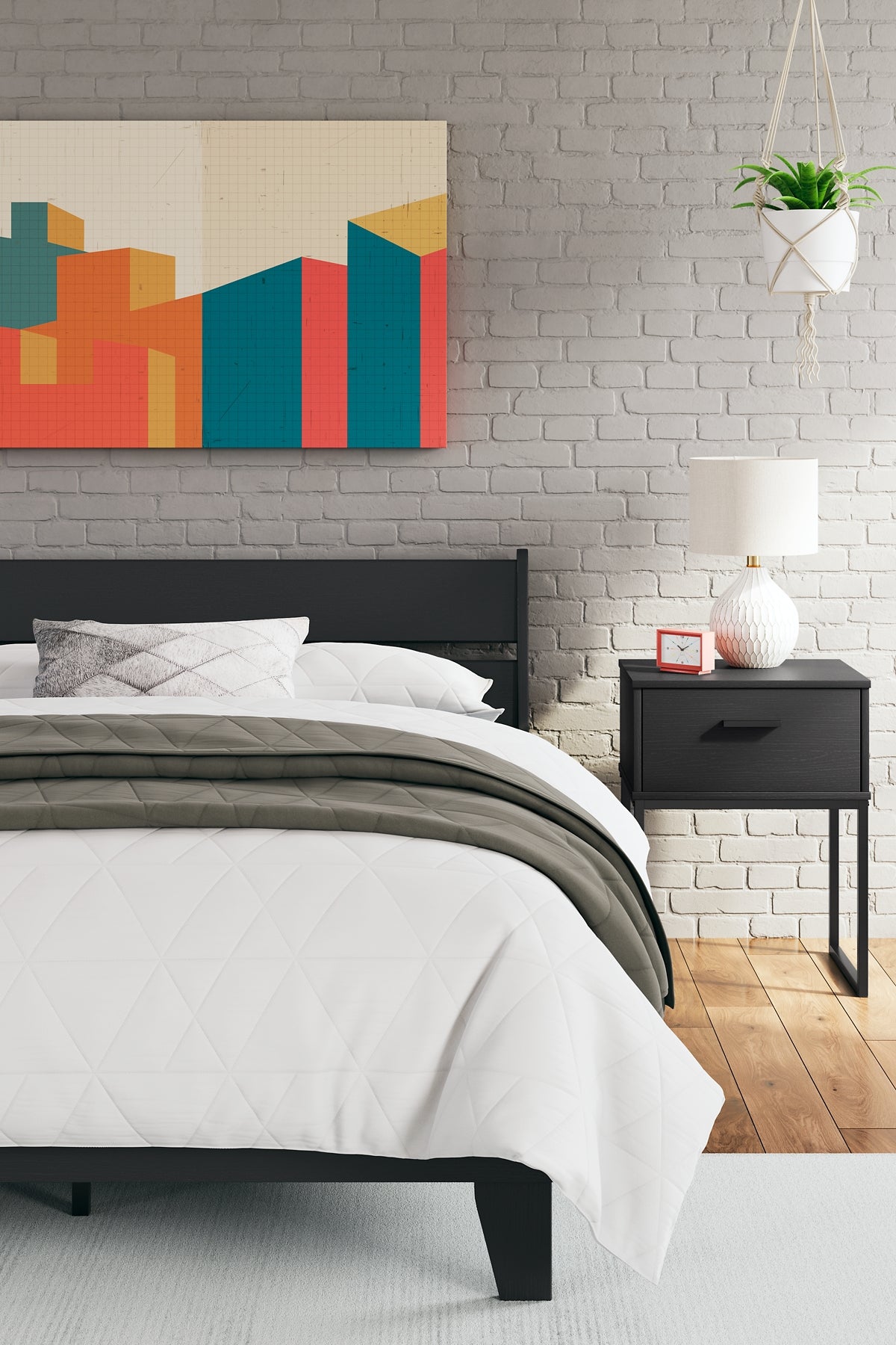 Socalle Panel Platform Bed