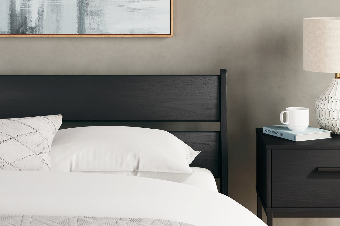 Socalle Panel Platform Bed