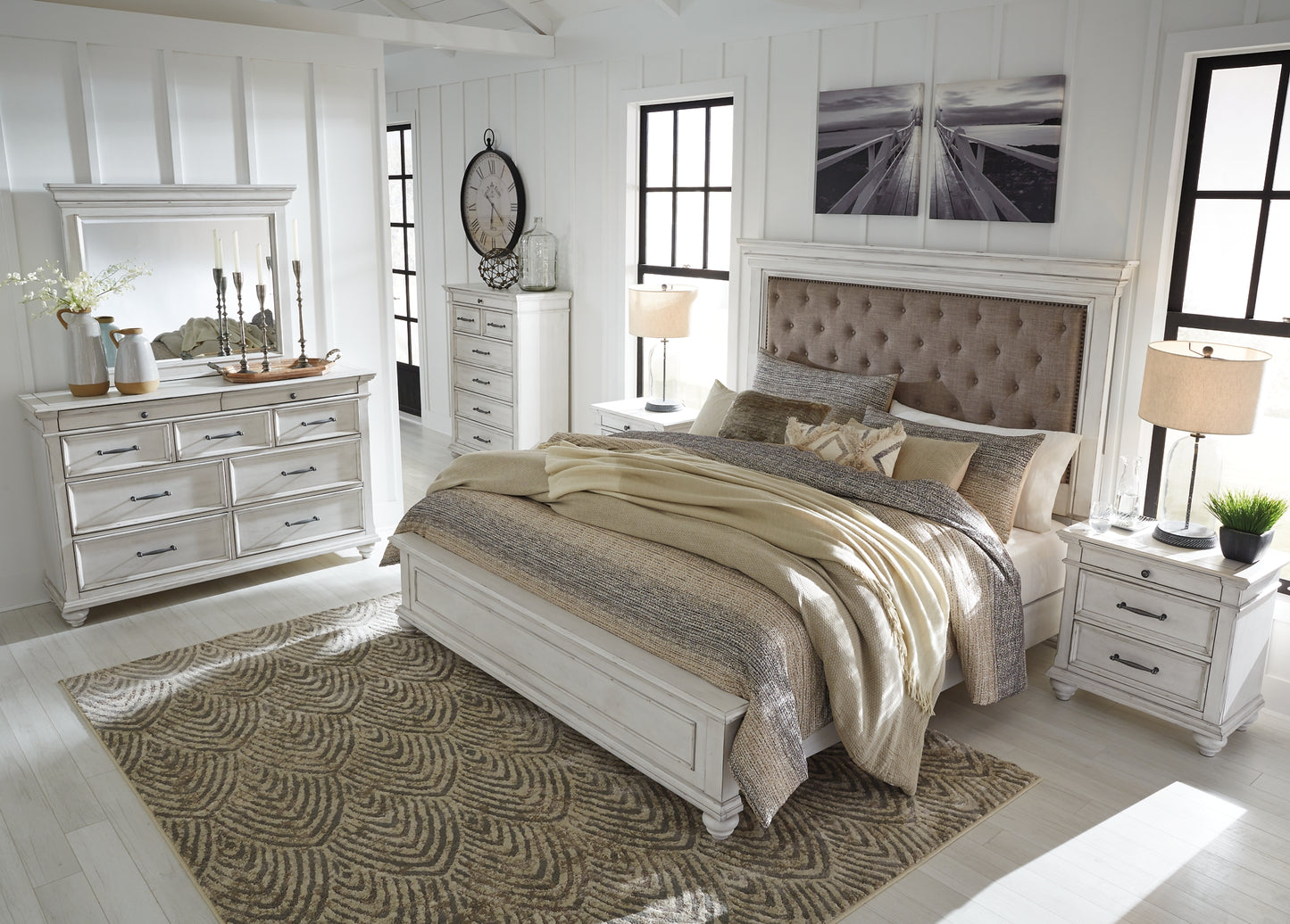 Kanwyn Queen Panel Bed, Dresser and Mirror