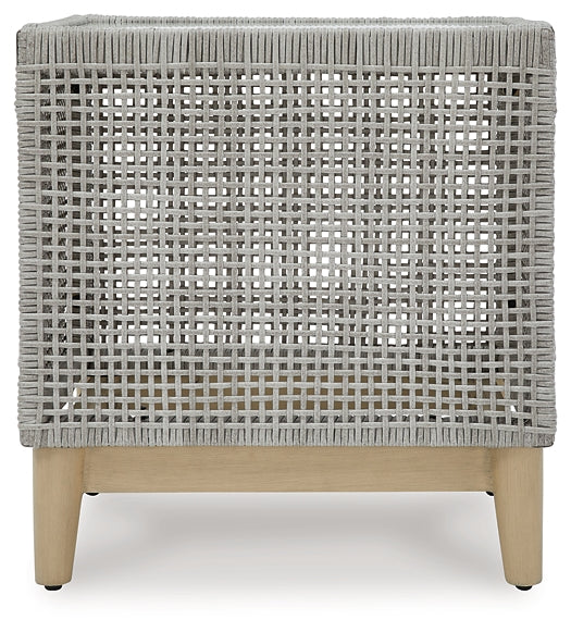 Seton Creek 2 Outdoor Lounge Chairs with End Table