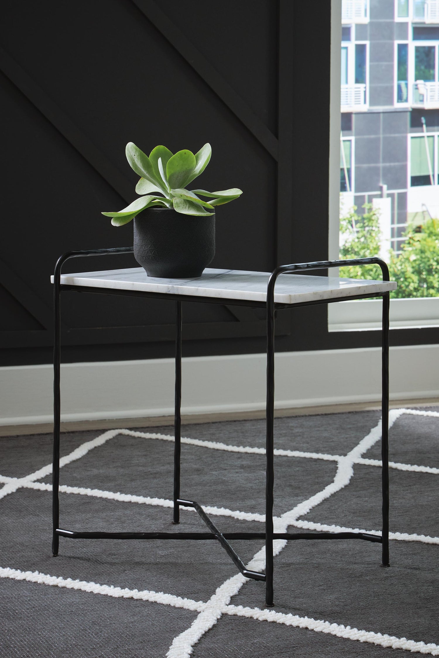 group:Ashber
