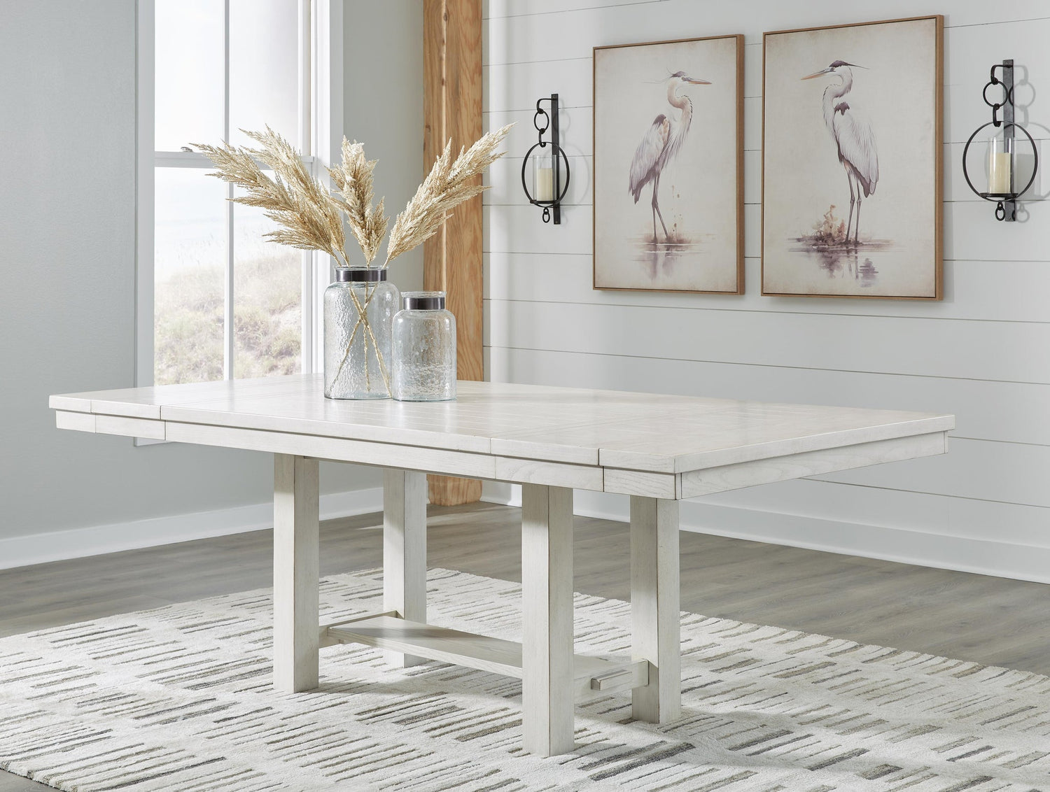 Dining Room > Tables